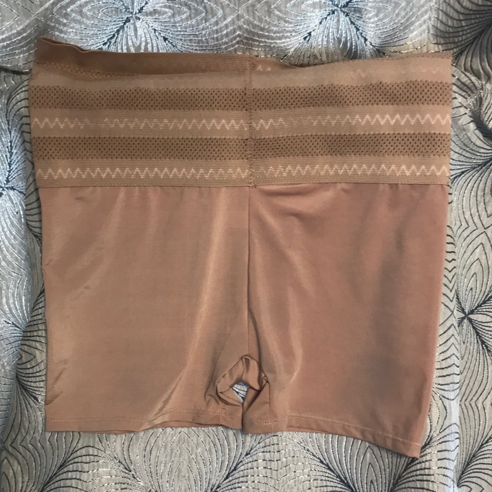 Pink prima Valentina boy short underwear